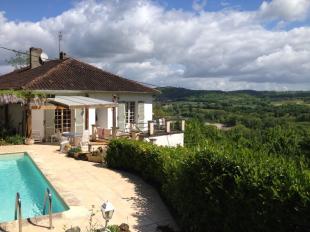 accommodatie in Frankrijk te huur: Monferrand, genieten van rust, natuur en prachtig uitzicht! 