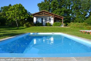 Vakantiehuis: Vakantie woning met privé zwembad. Prachtige ligging met veel rust en privacy te huur in Lot et Garonne (Frankrijk)