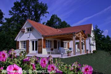 Voor uw vakantie: Vakantiehuis in Frankrijk te huur in (Dordogne)