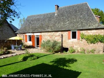 Voor uw vakantie: Groot vakantiehuis in Frankrijk te huur in (Dordogne)