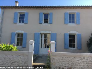 Vakantiehuis: Recent gerenoveerde, rustig gelegen woning in een levendig dorpje met verwarmd privé-zwembad te huur in Lot et Garonne (Frankrijk)