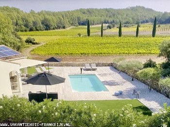 Villa Jolivu, Carcès. Luxueuze villa voor 6 personen in hartje Provence. Adembenemend panoramisch uitzicht: villamatuvu.be
