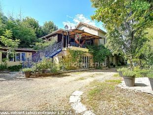 Vakantiehuis: Cormatin – Woonboerderij van 317 m2 met B & B met zwembad. te koop in Saone et Loire (Frankrijk)