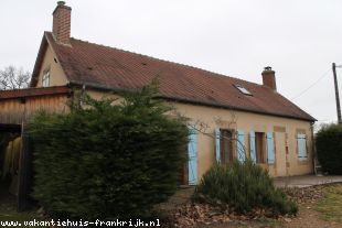 Huis in Frankrijk te koop: St Caprais _ Boerderijtje met bijna 1 hectare grond. 