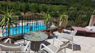Vakantiehuis bij de golf: Geweldige mooi gelegen prachtige villa voor 10 personen met verwarmd privé zwembad