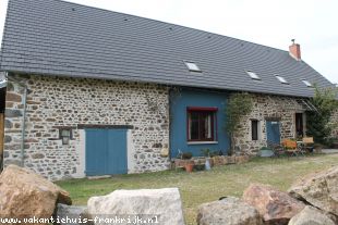 Huis in Frankrijk te koop: La Cellette – Compleet verbouwde woonboerderij met zwembad en apart vakantiehuis op 7134 m2.** NIEUW ** 