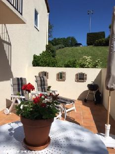 (Vakantie) woning: Luxe vakantiewoning Les Sabres te huur op het mooie vakantiepark Village Le Chat met zwembad, tennisbanen en prachtige golfbaan te huur in Charente (Frankrijk)