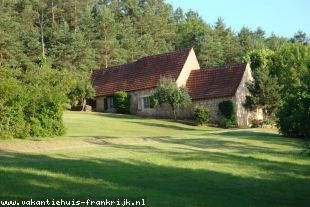 Vakantiehuis: Rust en natuur op een steenworp afstand van Saint Léon te huur in Dordogne (Frankrijk)