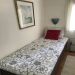 kinder slaapkamer <br>2x Boxspring met matras 200 x 80 en eenpersoons dekbed plus 1 linnenkast. Bedlinnen op verzoek aanwezig.