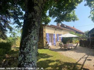 Huis te huur in Dordogne en binnen uw budget van  700 euro voor uw vakantie in Zuid-Frankrijk.