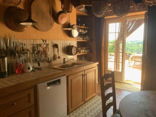 Cuisine, ouverte sur la Terrasse du Sud