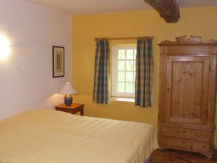 Tweede (gele) slaapkamer