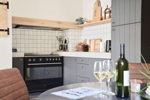 Compleet ingerichte woonkeuken vakantiehuis LOTT Duravel