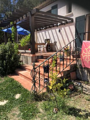 Van de tuin naar het terras