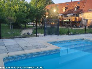 Charmant vakantiehuis met sfeervolle gîtes te huur in Zuid-Frankrijk, regio Lot/Dordogne: rust, comfort en avontuur in een prachtige omgeving!
