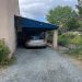 carport <br>rechts naast huis een carport