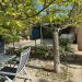 achter carport <br>terras