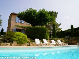 Maison Les Lavandes, de Provence op z’n allerbest: natuur, cultuur en ontspanning Maison Les Lavandes, de Provence op z’n allerbest: natuur, cultuur en ontspanning