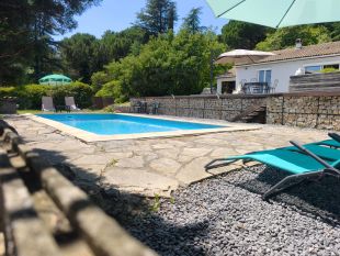 Pool relax