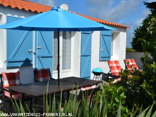 La Bergerie: Karakteristiek vakantiehuis aan de zonnige Vendéekust, op 800m van zee en de beroemde Passage du Gois.