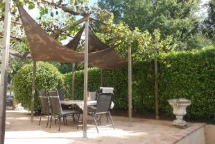 Andere zithoek op achterterras