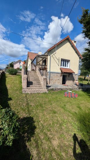 Toegang van de tuin vanaf terras