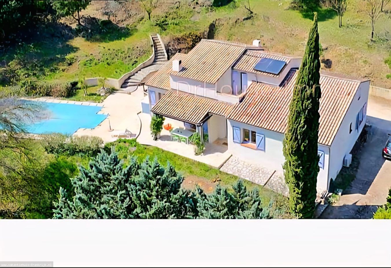 🏡  Tekoop – Authentieke Provençaaalse  villa met verwarmd zwembad in Méounes-lès-Montrieux Droomt u van rust, ruimte en de charme van de Provence?