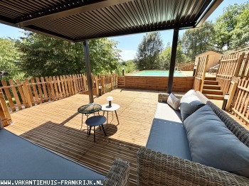 NIEUW! Sfeervolle Villa Brantôme 6 Slaapkamers & Privézwembad