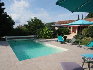 Privézwembad in de mediterrane tuin