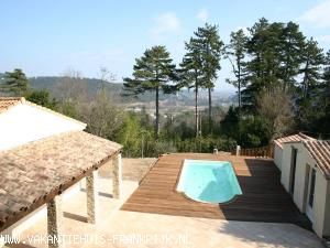 Vakantiehuis: Bungalow met zwembad te huur in Anduze