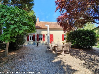 Te huur: Ons gezellige vrijstaande 6-persoons vakantiehuis met privé-zwembad. Een eldorado voor kinderen, volwassenen en een hond.