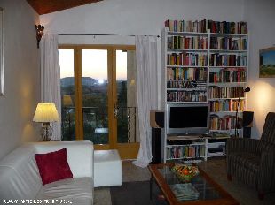 (Vakantie) woning: Vakantiehuis met verwarmd zwembad in de Vaucluse biedt privacy en de gezelligheid van een dorp! te huur in Vaucluse (Frankrijk).
