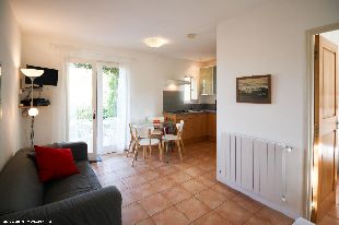 (Vakantie) woning: Fraai gelegen bungalow (max. 4p) met verwarmd zwembad. In de prachtige, afwisselende Drôme Provençale, Mont Ventoux 18km te huur in Drome (Frankrijk).