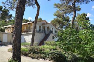 Vakantiehuis: Vrijstaand vakantiehuis met verwarmd prive zwembad in de Provence Zuid-Frankrijk