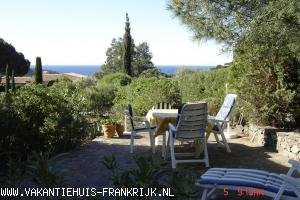 (Vakantie) woning: gerieflijke vakantiewoning (vue mer) vlakbij St Tropez te huur in Var (Frankrijk).