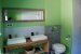 de groene badkamer