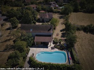 Huis te huur in Lot en binnen uw budget van  850 euro voor uw vakantie in Zuid-Frankrijk.