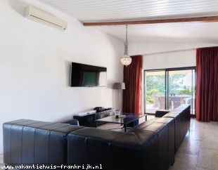 6 persoons romantische villa met verwarmd privé zwembad, uitzicht en mooie tuin 6 persoons romantische villa met verwarmd privé zwembad, uitzicht en mooie tuin