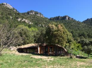 Vakantiehuis: Het Heuvelhuis, op ecologisch landgoed Bergerie la Falaise met zwemvijver en panoramisch uitzicht