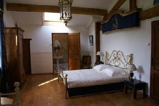 De master slaapkamer met aansluitend de badkamer