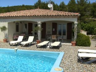 Vakantiehuis: Le Chat Rouge met luxe 5 ** comfort + privacy + verwarmd prive zwembad 24 gr  fantastisch uitzicht + gratis WiFI + airco. Bijna All-in huurprijs 2024