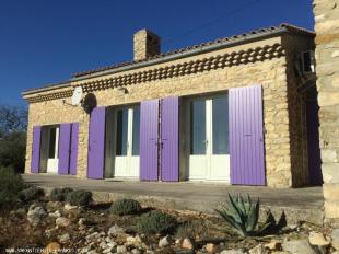 Vakantiehuis: Sfeervolle provencaalse vakantiewoning met zwembad, grote tuin en schitterend uitzicht op de Mont Ventoux. te huur in Drome (Frankrijk)