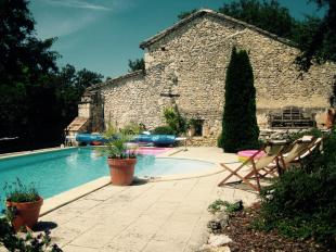 Vakantiehuis: Sfeervolle en gezellige vakantiewoning voor 4 personen met privézwembad, gelegen in de volle natuur op een terrein van 3 hectare. te huur in Tarn et Garonne (Frankrijk)