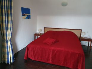 slaapkamer 1 met een lits jumeau