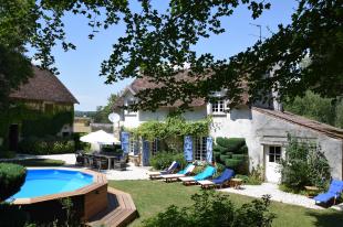 Vakantiehuis: Maison du Pon. Een sfeervol en gezellig vakantiehuis voor het ultieme vakantiegevoel in de Bourgogne. te huur in Nievre (Frankrijk)