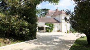 Vakantiehuis: rustig gelegen op heuvelachtig terrein met prachtig uitzicht over Bergerac en omgeving