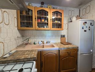 Kraanwater komt van eigen bron op 70m diepte. Echt mineraalwater