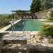 Zwembad met uitzicht op wijnvelden en Vinsobres