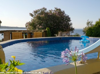 Last Minut korting nu 30% - Zuid-Frankrijk - Istres, hart van de PROVENCE - Domein met 6 gites -  UNIEK DIRECT AAN HET WATER GELEGEN !