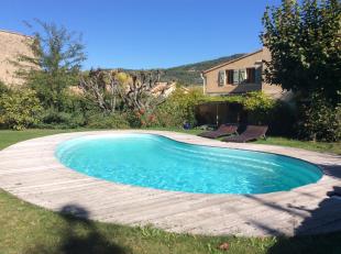 Vakantiehuis: Aan rand van dorp rustig gelegen, vrijstaande, uitstekend  uitgeruste  woning met vrij uitzicht over wijngaard met  winkels op loopafstand te huur in Drome (Frankrijk)
